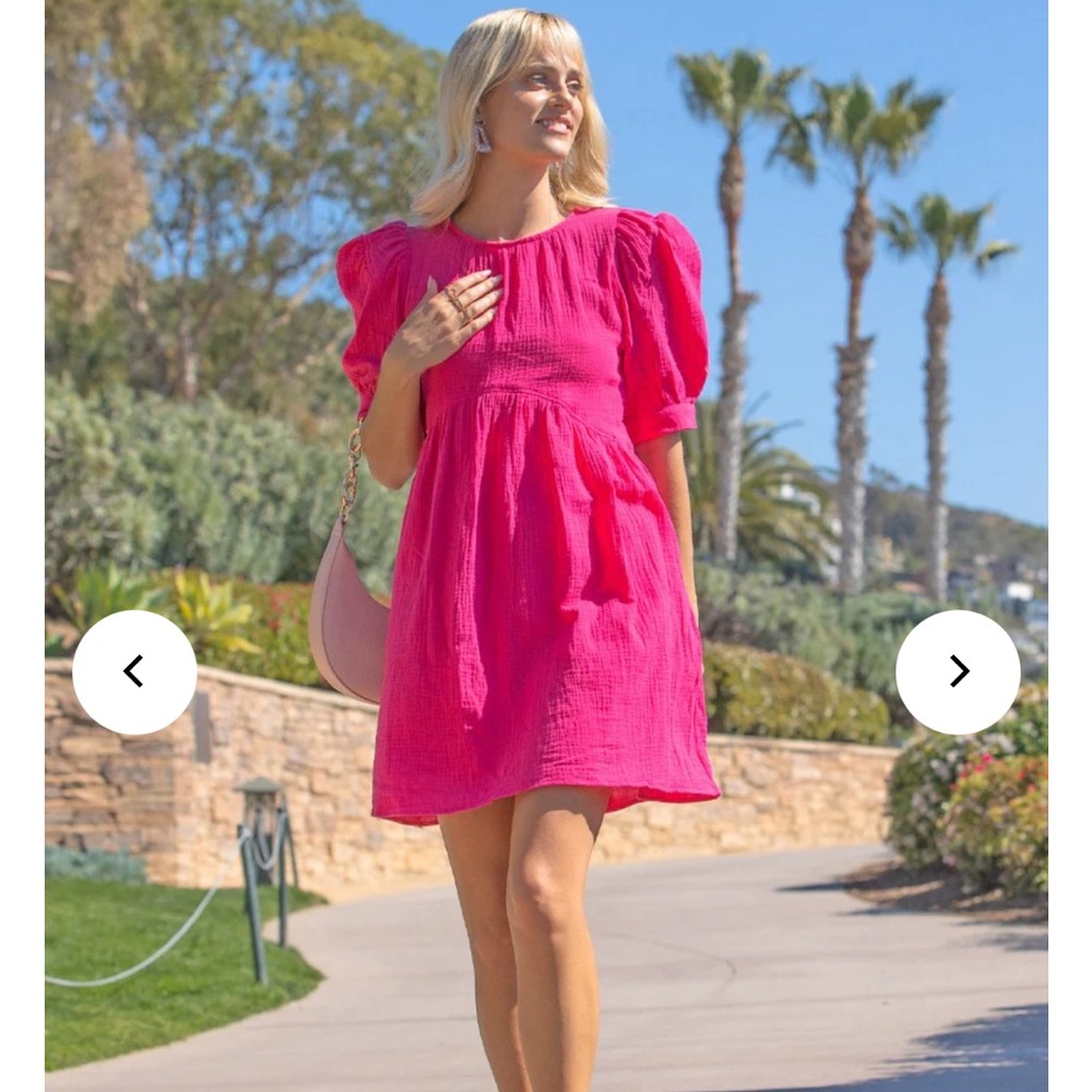 MEGAN RETRO CRINKLE DRESS HOT PINK